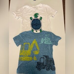Jumping bean tee shirts bundle trucks turtle shirt sleeve 18m toddler